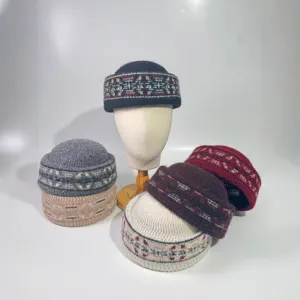 Bonnet Docker en Tricot Vintage Fair Isle pour Femmes Bonnet sans Bord Jacquard Géométrique Rétro Chaud et Doux pour l'Hiver Sortie Quotidienne