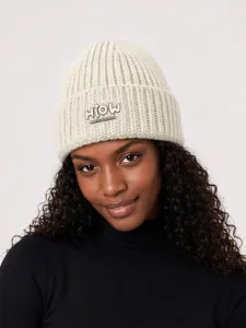 Berretto in maglia acrilica beige chiaro alla moda, alta elasticita per autunno inverno.