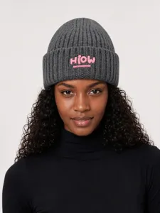 Berretto in maglia a coste grigio scuro con ricamo rosa, cappello invernale elastico.