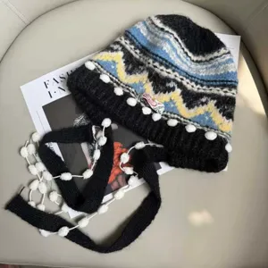 Berretto in maglia Fair Isle rétro con lacci pompon, cappello caldo autunno inverno da donna.