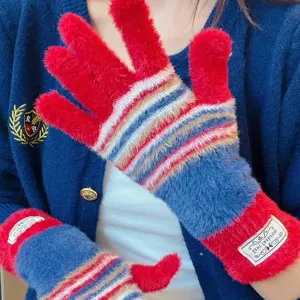 Gants en Peluche Tricotés à Rayures Colorées Chauds d'hiver pour Femmes Cyclisme en Plein Air Tactile Mitaines Souples Gants Thermiques