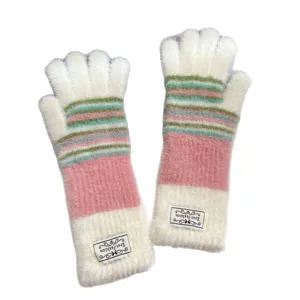 Gants en peluche tricotés à rayures colorées d'hiver pour femmes, chauds et élégants.