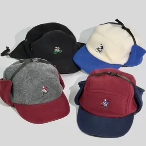 Cappello aviatore pile inverno paraorecchie 5 pannelli caldo antivento sci vista dettaglio bicolore
