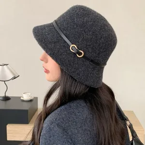 Sombrero de cubo de fieltro otoño invierno mujer elegante cara pequeña con cinturón