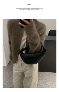 Schwarze echte Lammleder Croissant Umhängetasche minimalistische Beuteltasche Damen Stil