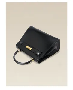 Sac a main elegant en cuir noir lisse, sac porte epaule avec fermoir en metal dore