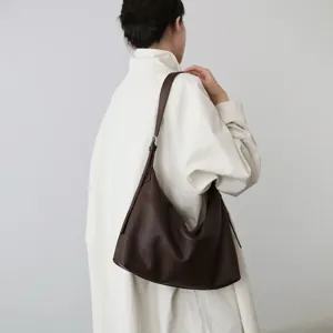 Genuine leather hobo shoulder bag for women, large capacity casual underarm tote bag main view.