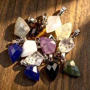 Pendentif en cristal taillé géométrique en pierre naturelle, accessoire bijoux DIY.