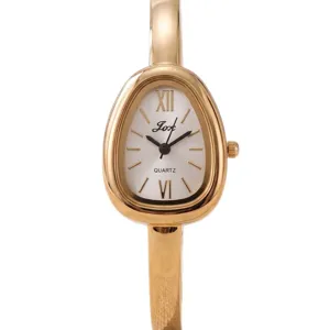 Goldene Schlangen Armbanduhr für Damen elegante Quarz Armbanduhr Luxus Schmuck Set
