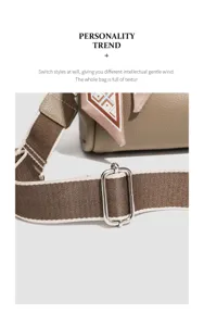 Detailopname van de stijlvolle handtasriem en metalen hardware met een zeer mooie textuur.