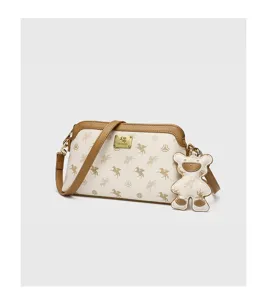 Dames schoudertas met pegasus print en schattige berenhanger elegante trendy handtas