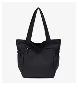 Stijlvolle zwarte nylon tote tas voor dames grote capaciteit casual schoudertas detail