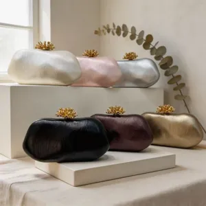 Unregelmäßige Steinform Abend-Clutch Tasche mit filigranem Gold Kronenverschluss für Damen.