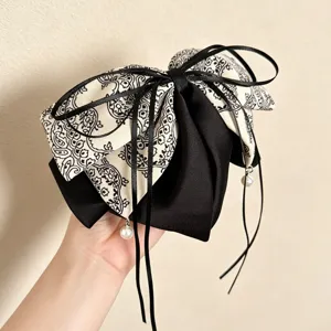 Eleganter Paisley Schleifen Haarklammer mit schwarzen Bändern und Perlen Anhängern für Frauen.