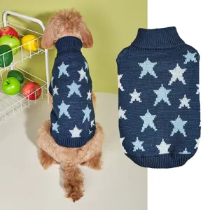 Maglione in maglia per cani con motivo a stelle, vestiti invernali caldi collo alto dettaglio.