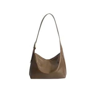 Casual solid color PU leather shoulder bag, soft hobo tote bag for women daily use.