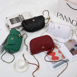 Women Caviar Quilted Chain Crossbody Bag Luxury Designer Style Shoulder Messenger Bag Casual Small Square Bag Purse
