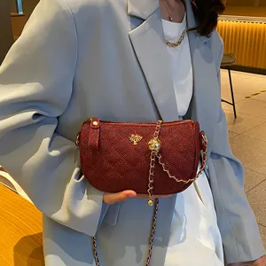 Elegant Women Red Caviar Quilted Chain Shoulder Bag Luxury Designer Crossbody Handbag Purse