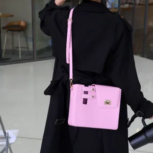 Stylish pink PU leather shoulder cup bag, portable outdoor thermos bottle storage bag.