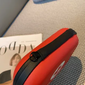 Tragbare EVA medizinische Erste-Hilfe-Tasche Detailansicht, ideal für Outdoor-Camping.