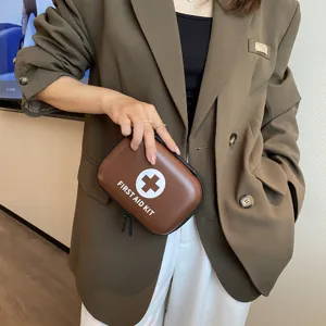 Tragbarer EVA Erste-Hilfe-Set Detailansicht, langlebige Tasche für Outdoor und Autoreisen.