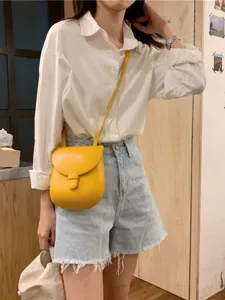 Koreanische Retro gelbe Satteltasche, einfache stilvolle Damen Umhängetasche für den Alltag.