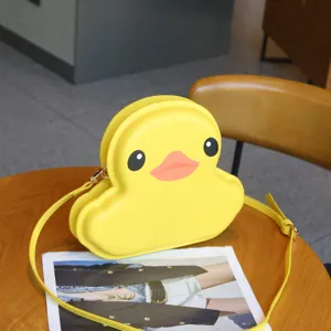 Yellow cute duck shaped hard shell crossbody bag for women fashion casual stylish shoulder bag.