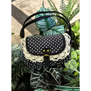Korean vintage polka dot canvas shoulder crossbody bag with elegant lace trim for women