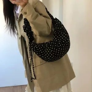Retro A Pois Plissettato Mezzaluna Borsa Sella Coreano Di Nicchia Carino Coulisse Spalla Tracolla Borsa A Mano Per Donna