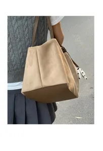 Korean style casual large capacity suede shoulder pillow bag, stylish underarm bag.