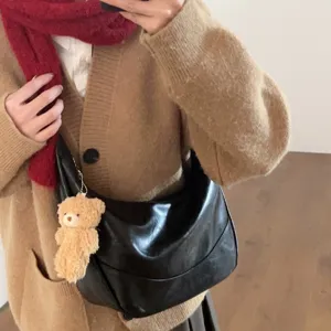Trendy soft hobo crossbody bag for women, versatile large capacity casual dumpling tote