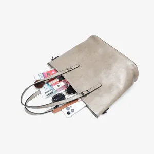Vintage oil wax leather tote bag for women, large capacity shoulder handbag with storage.