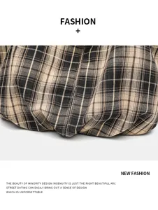 Retro plaid canvas tote bag detail view, highlighting large capacity and vintage Japanese style.