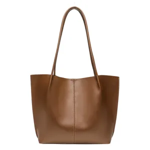 Braune PU Leder Tote Tasche für Damen, große Schultertasche für den täglichen Pendelverkehr.