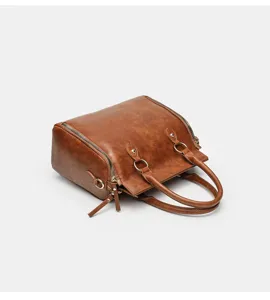 Sac a main vintage en cuir PU marron pour femme, grand cabas detail vue, quotidien.