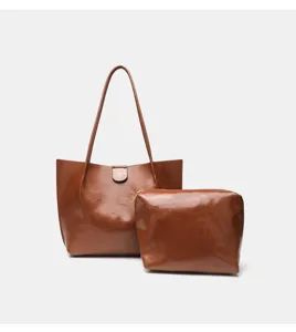 Borsa shopper in pelle PU marrone con pochette coordinata, grande borsa per lavoro.