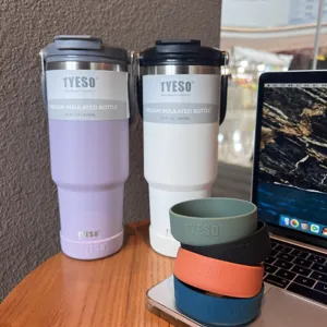 Tyeso roestvrijstalen vacuüm geïsoleerde waterfles 900ml met siliconen hoesjes set