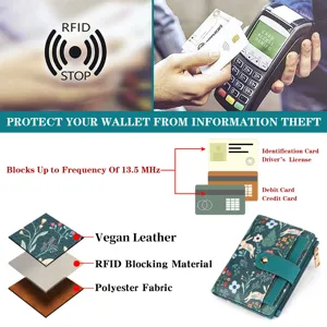 Portafoglio corto da donna con motivo floreale di coniglio e dettaglio sicurezza RFID.
