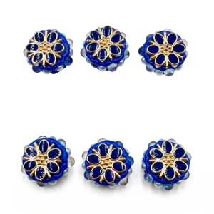 22mm bleu or résine perles de fleurs vue détail, idéal pour la fabrication de bijoux DIY bracelet.