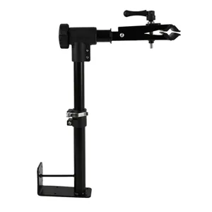 Dettaglio morsetto supporto riparazione bici, parte staffa manutenzione mountain bike