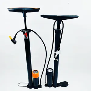 Hochdruck Standluftpumpe für Fahrräder mit Manometer, robustes Design für einfaches Aufpumpen.