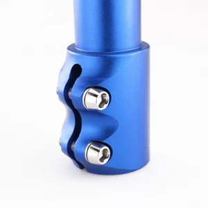 Rialzo per attacco manubrio bici blu, estensione forcella anteriore con doppie viti esagonali.