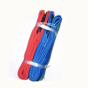 Sangle élastique de bagage pour vélo et moto avec crochets pour fixation sécurisée.