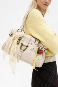 Sac à bandoulière femme style vintage Y2K grande capacité détails rivets et cadenas