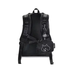 Zaino scolastico nero casual in tela con simpatica custodia per gatto e spallacci resistenti.