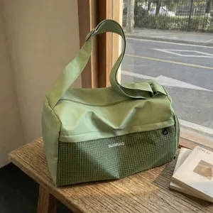 Large Capacity Sports Fitness Travel Bag Waterproof Nylon Casual Crossbody Luggage Bag For Men And Women Outdoor Sports