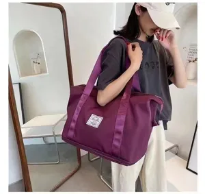 Large capacity travel duffel bag for women, purple gym tote bag for short trips and daily use.