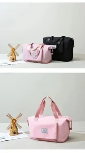 Grande borsa da viaggio per donna, borsone leggero per brevi viaggi e borsa sportiva per palestra.