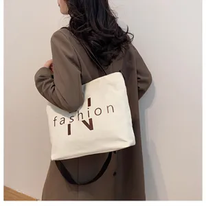 Canvas tote bag for women large capacity casual shoulder bag daily commuter student style detail