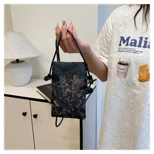 Vintage floral print mini phone bag, exquisite fabric shoulder pouch with drawstring design.